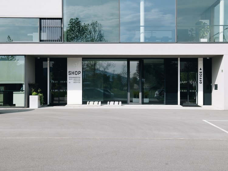 Glazed entrance area of a shop